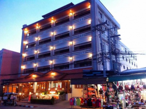 Отель Riverfront Hotel Mukdahan  Mukdahan